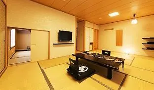 Matsui-Bekkan Hanakanzashi Kyoto