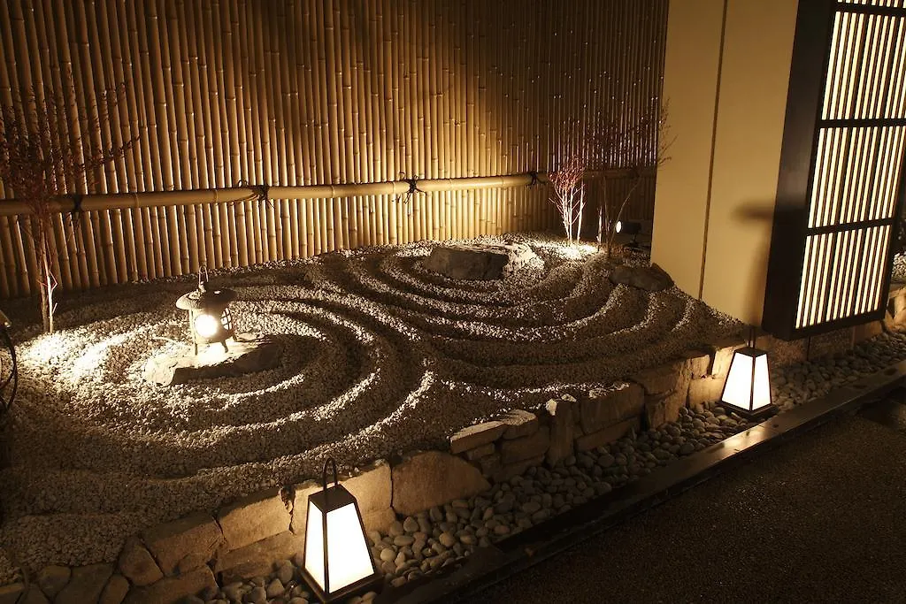 Matsui-Bekkan Hanakanzashi Kyoto Ryokan